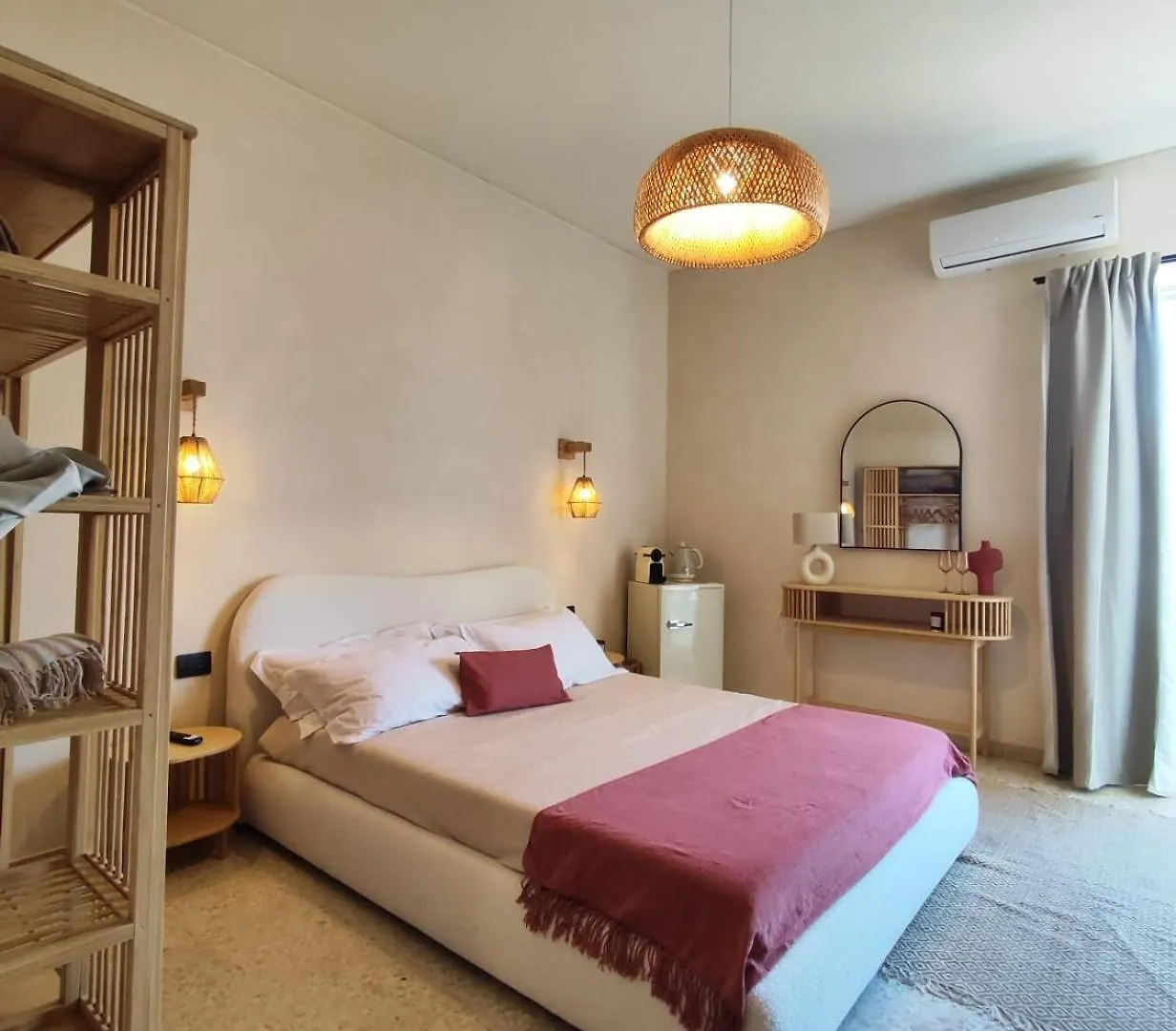 Taga Suites Aeroporto di Catania Fontana Rossa