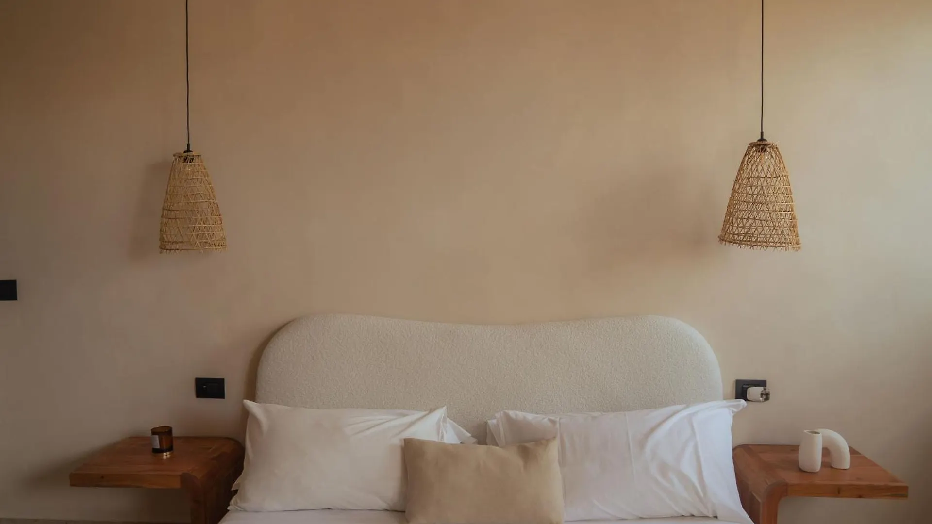 Affittacamere Taga Suites Aeroporto di Catania Fontana Rossa